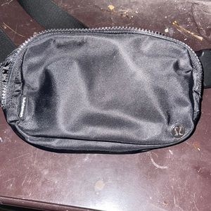 Lululemon extended everywhere belt bag.